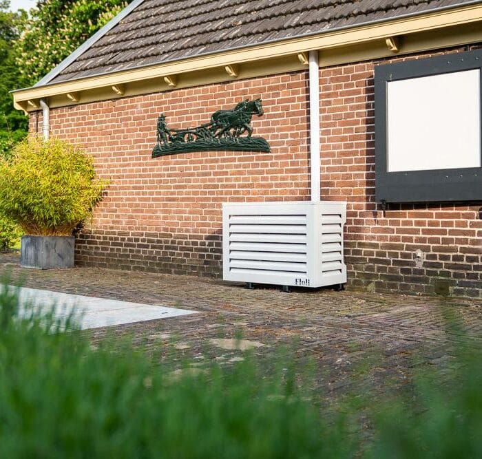 airco buiten omkasting