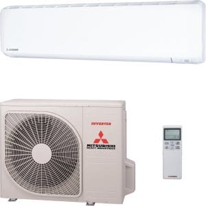 Mitsubishi airconditioner met afstandsbediening en binnenunit.