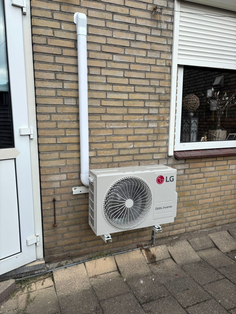 Almere - LG dualcool special 3.5kw