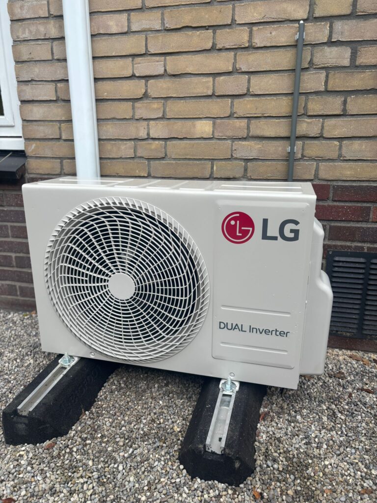 LG Dualcool Special 3-5 kW Putten